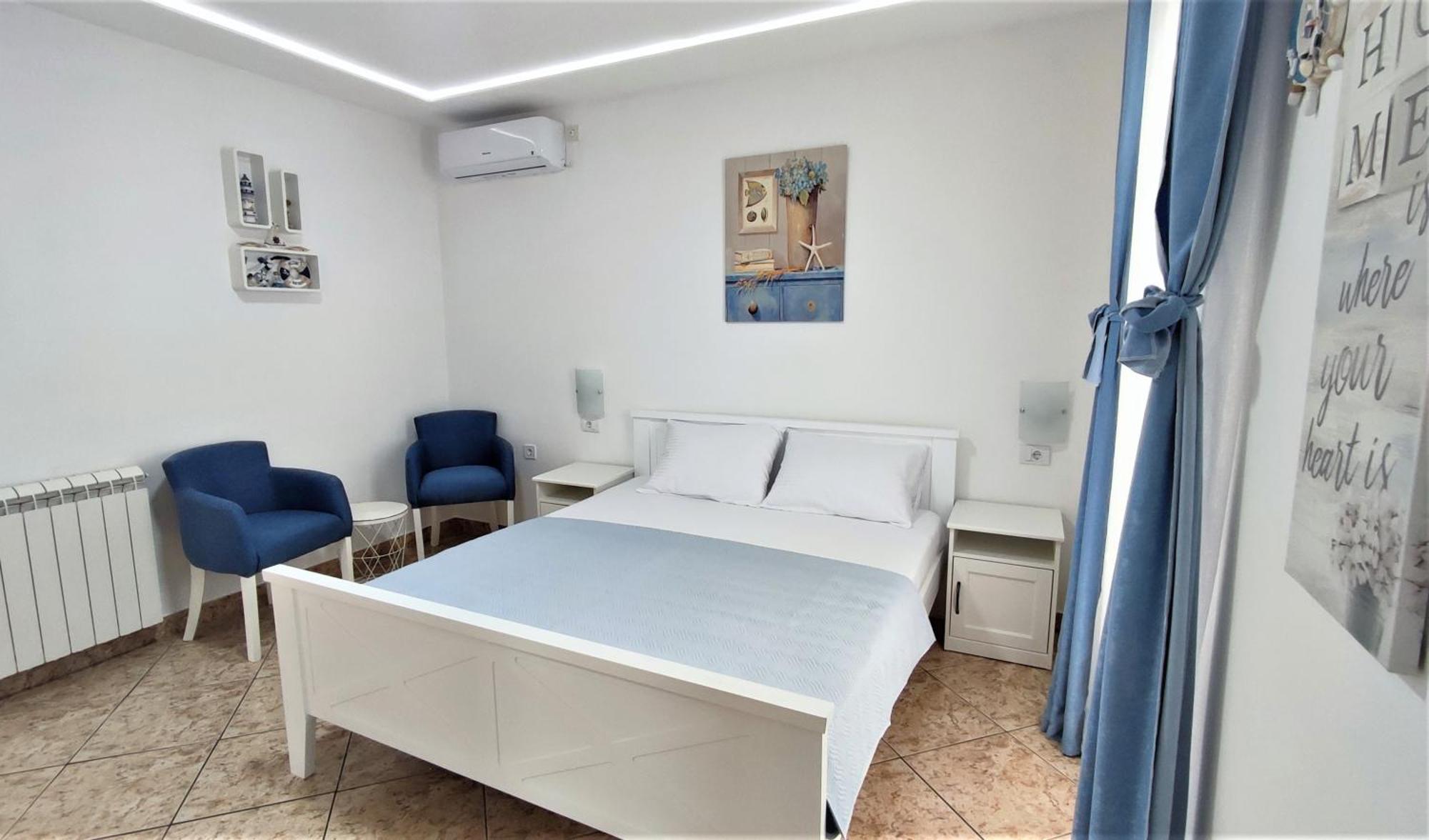 Apartments Familia Budva Buitenkant foto