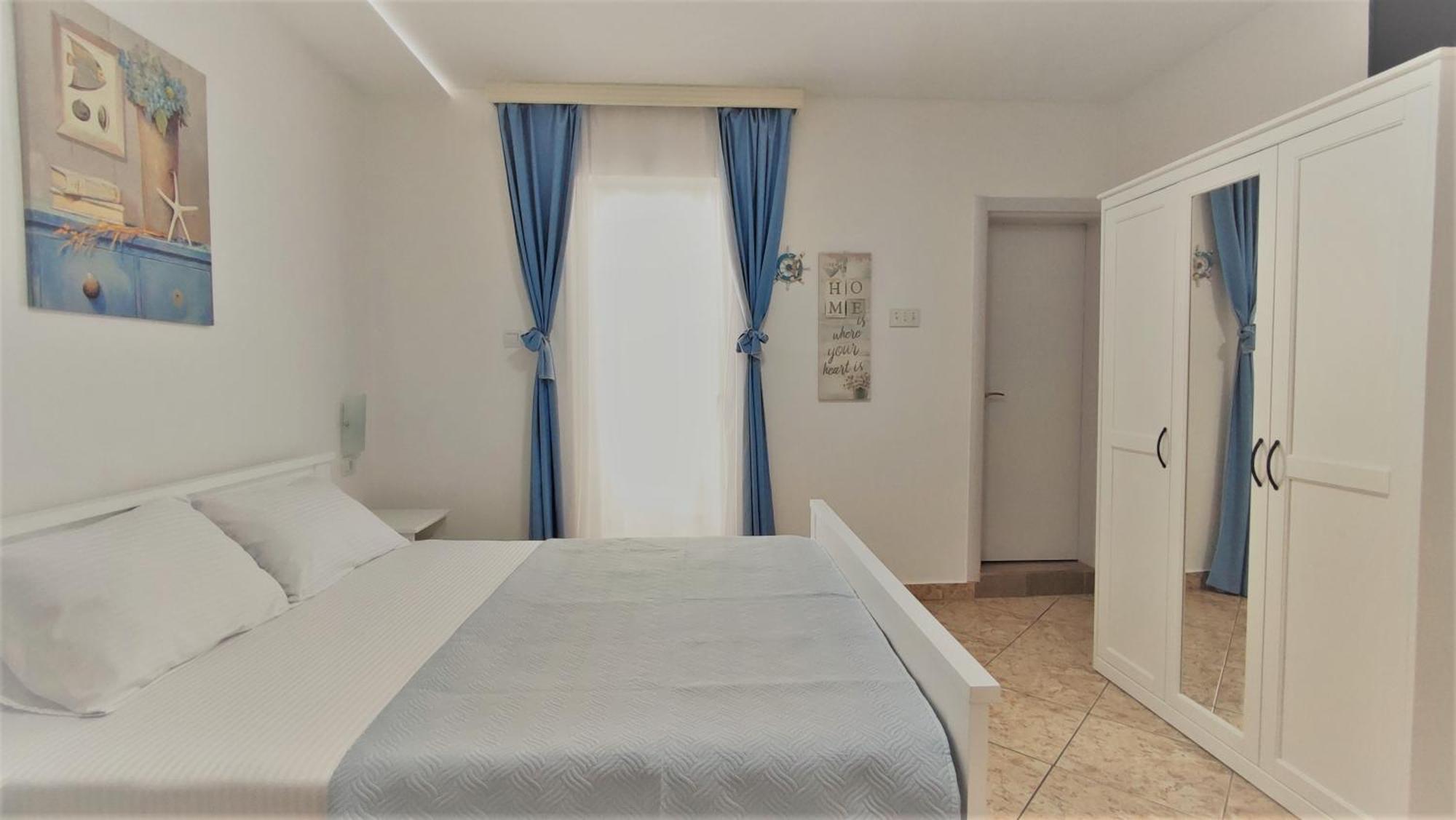 Apartments Familia Budva Buitenkant foto
